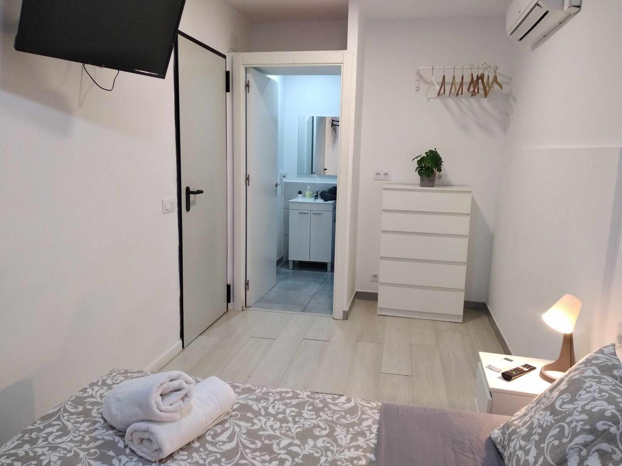 Hostal Urban Basic 略夫雷加特河畔奥斯皮塔莱特 客房 照片