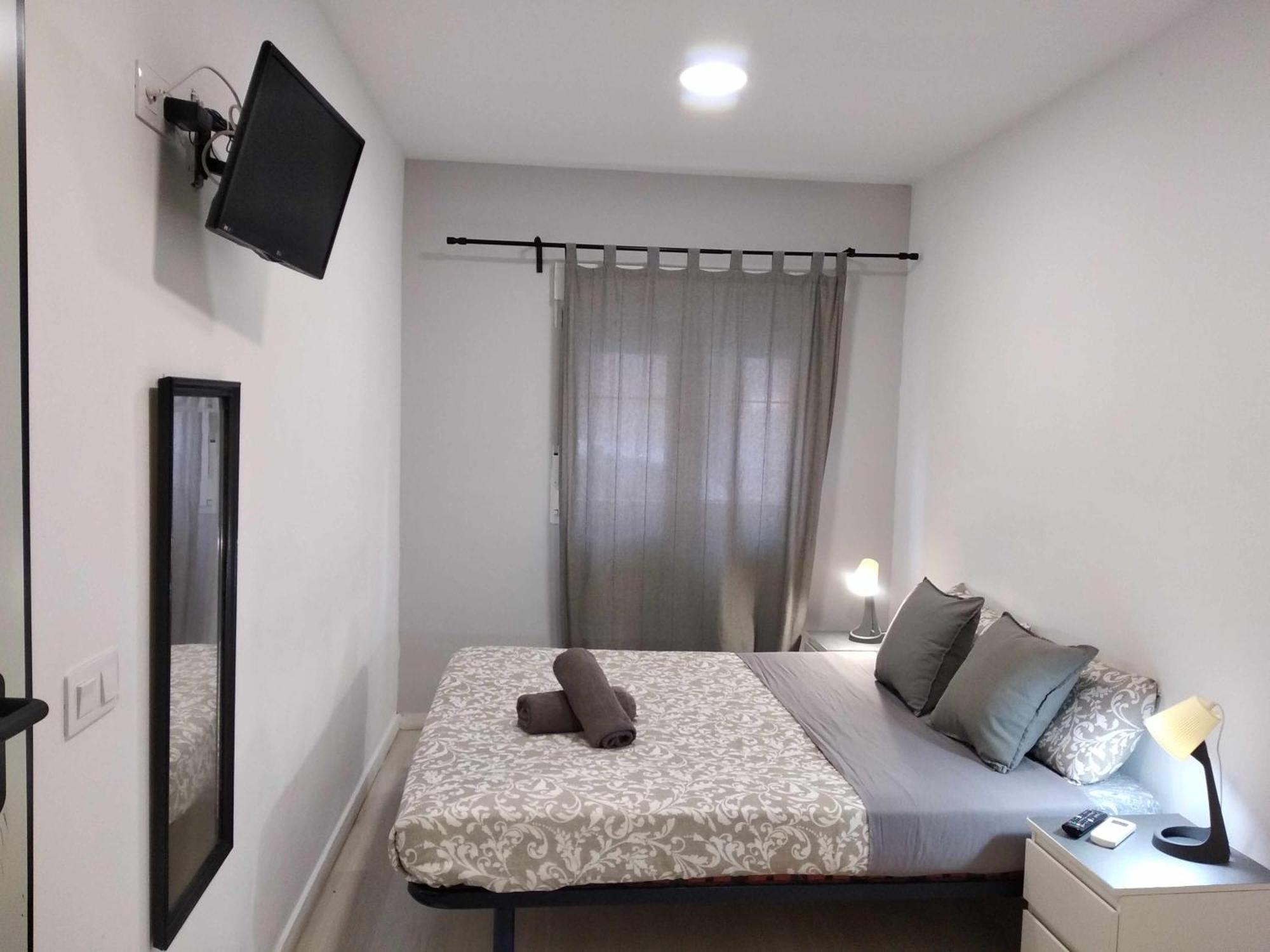 Hostal Urban Basic 略夫雷加特河畔奥斯皮塔莱特 客房 照片